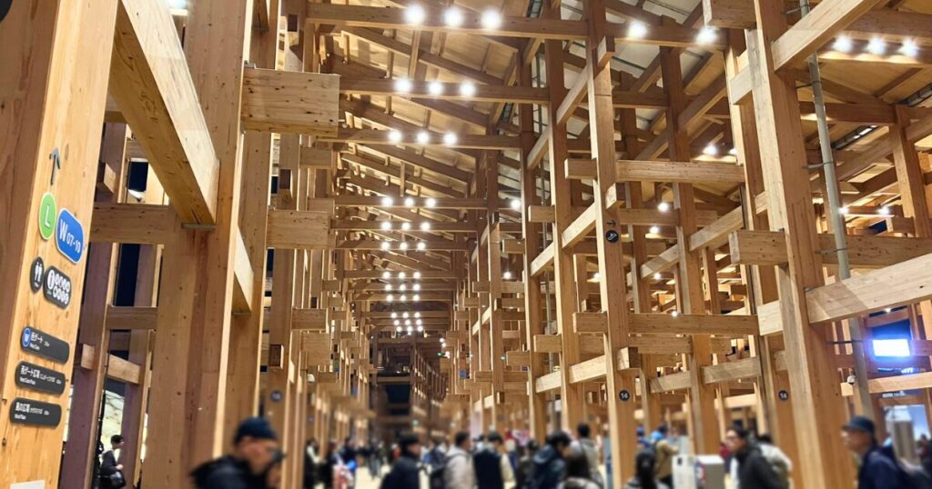 大屋根リング