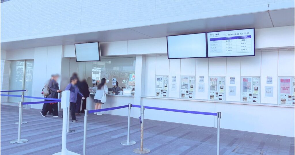 神戸須磨シーワールドの平日の混み具合は?