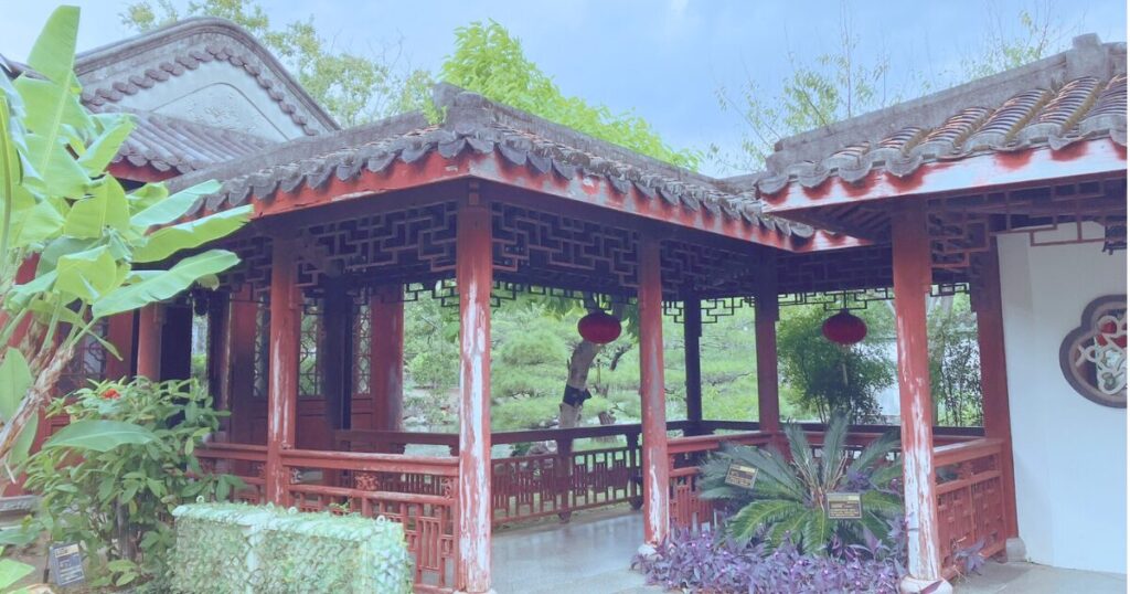 70代 シニア旅行 ブログ 福州園 那覇観光